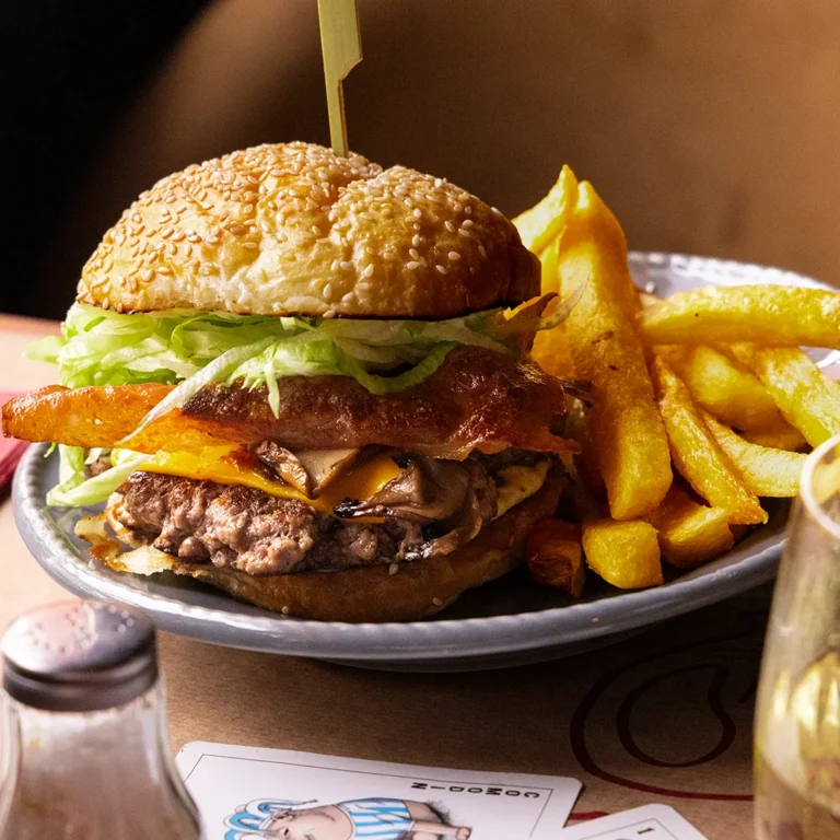 HAMBURGUESA DEL PLANETARIO - CAMBALACHE